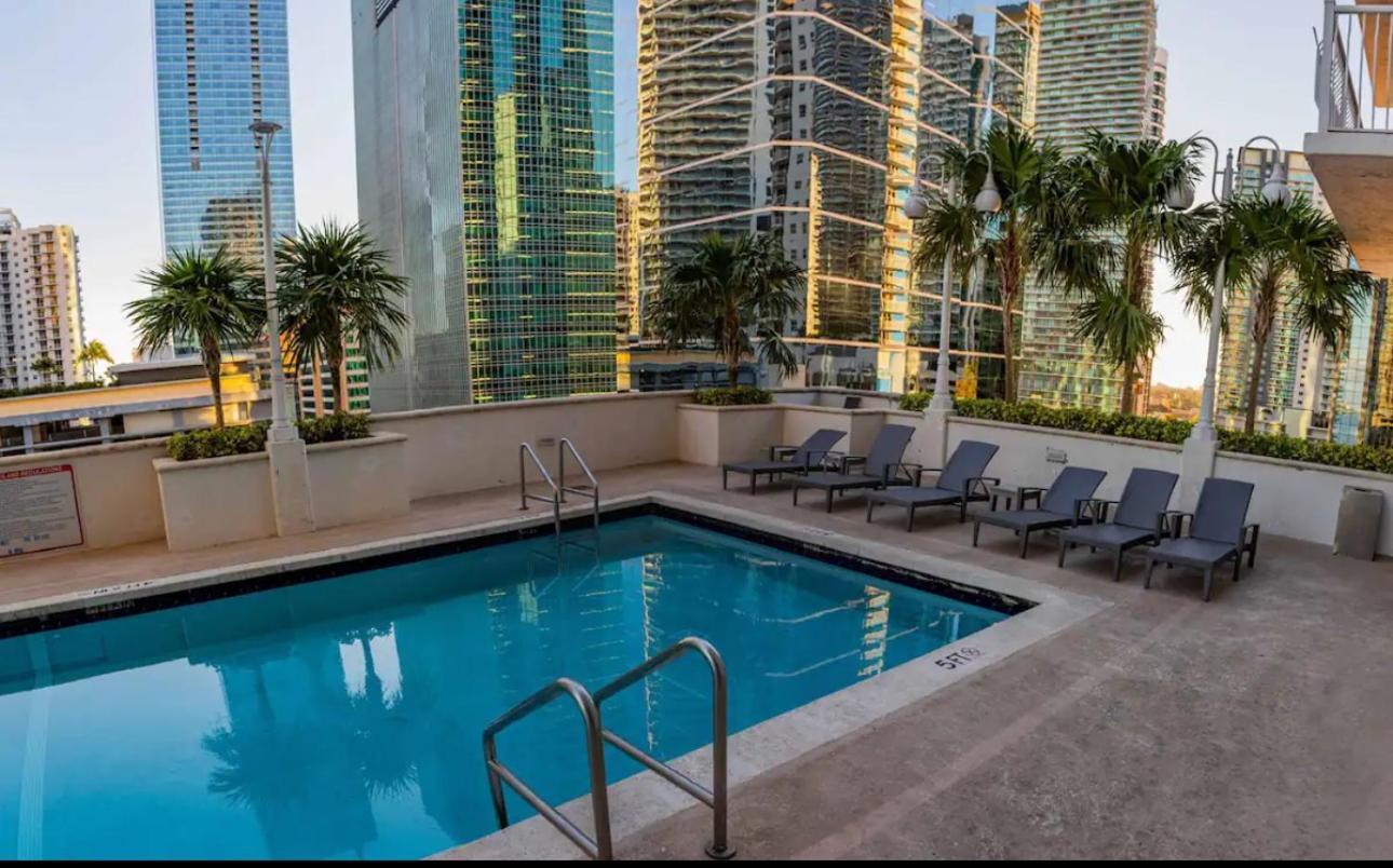 Luxury 1 Bedroom • Brickell • And Ocean View Miami